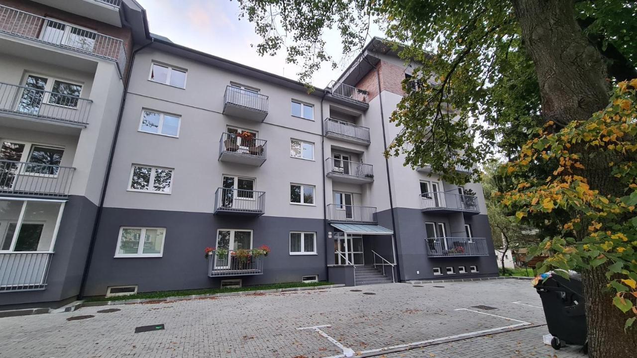 Apartman Hestia Rajecke Teplice Bagian luar foto