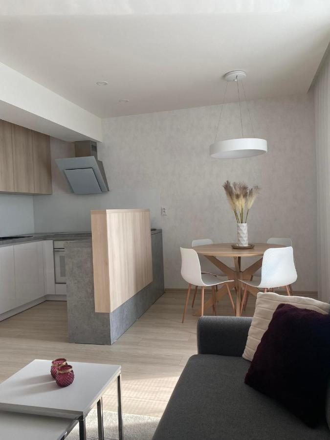 Apartman Hestia Rajecke Teplice Bagian luar foto