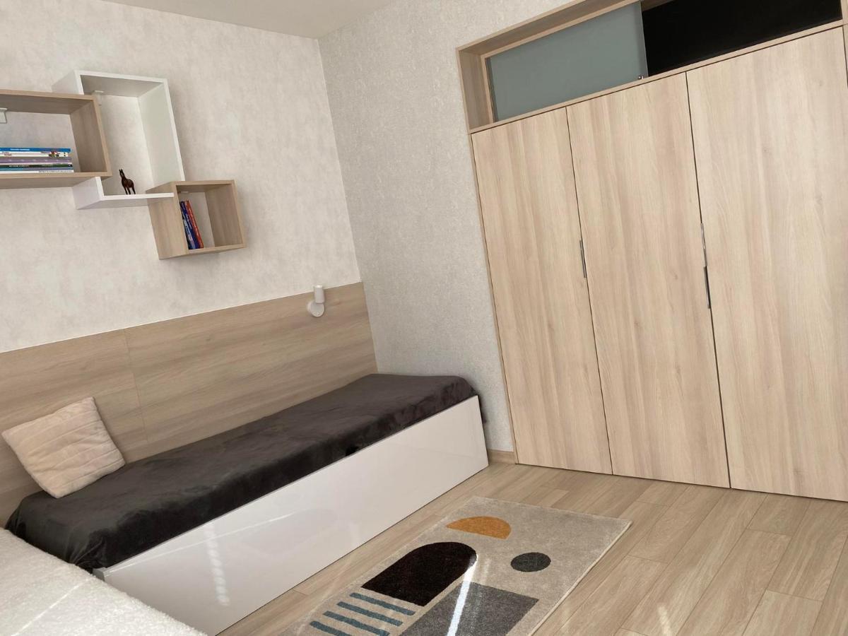 Apartman Hestia Rajecke Teplice Bagian luar foto
